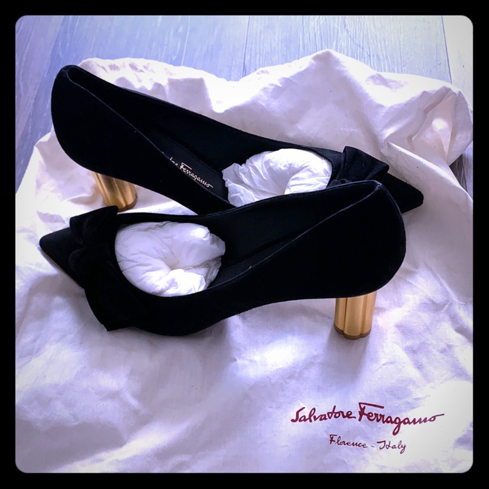Ferragamo suede gold heeled pumps.
